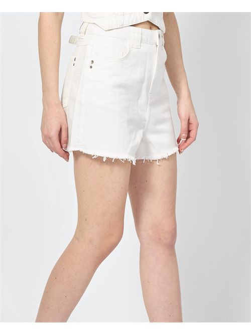 Short blanc Patrizia Pepe avec braguette dans le dos PATRIZIA PEPE | 2P1692-D107W146